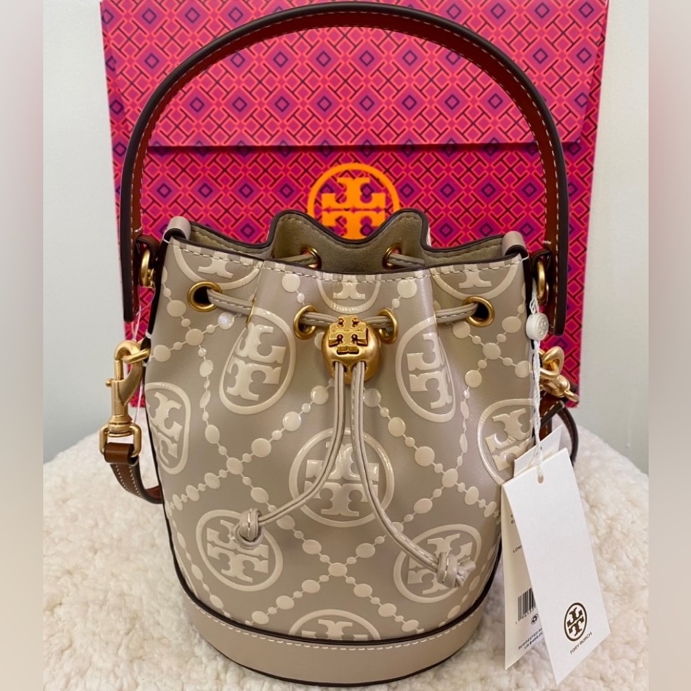 🌟NWT Tory Burch T Monogram Contrast Embossed Mini Bucket Bag
